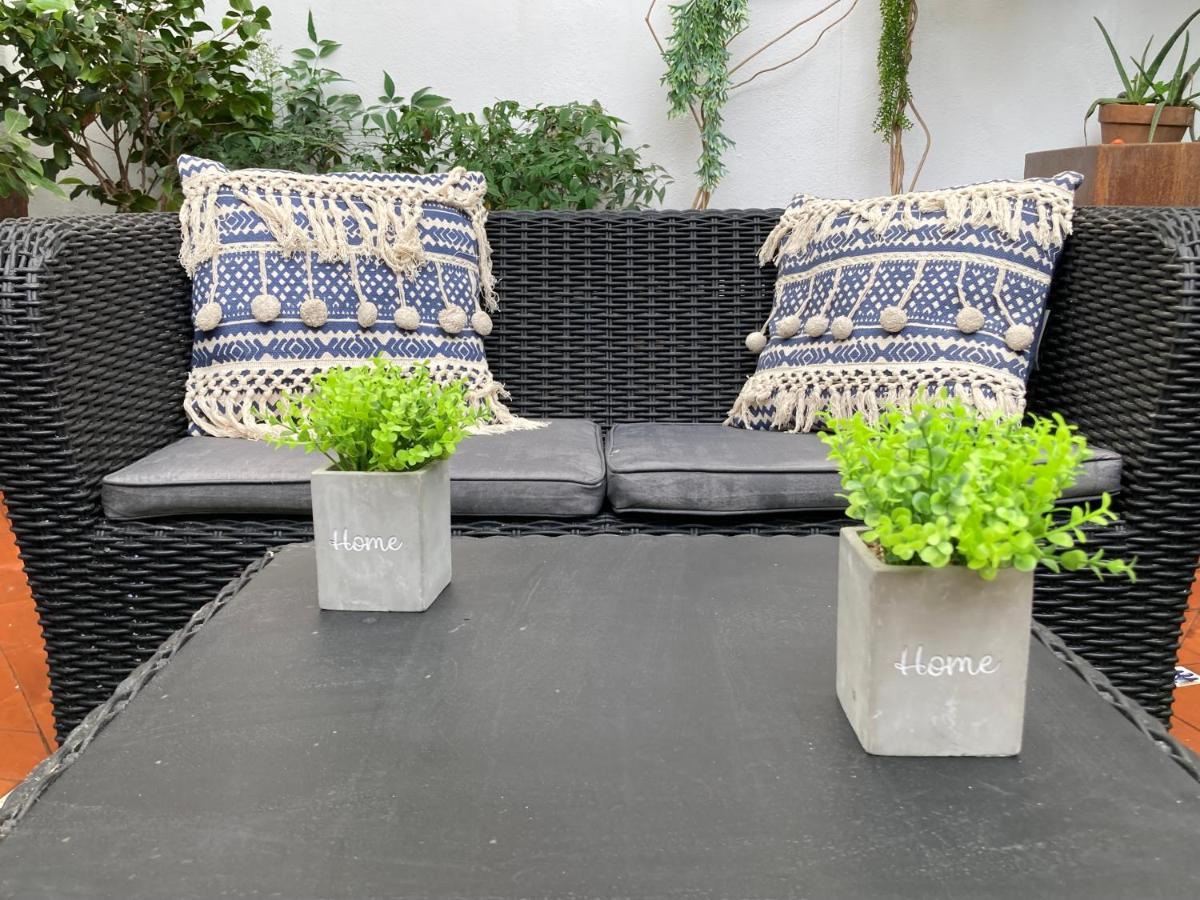 Lovely Home Con Patio Granada Exterior photo